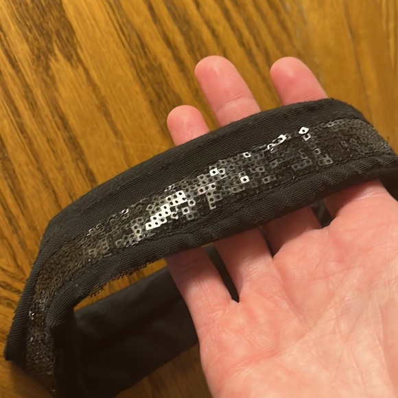 Women’s Sequin Headband 1.5” - Square Sequins & Gauze / Mesh Elastic Headband - Picture 6 of 6